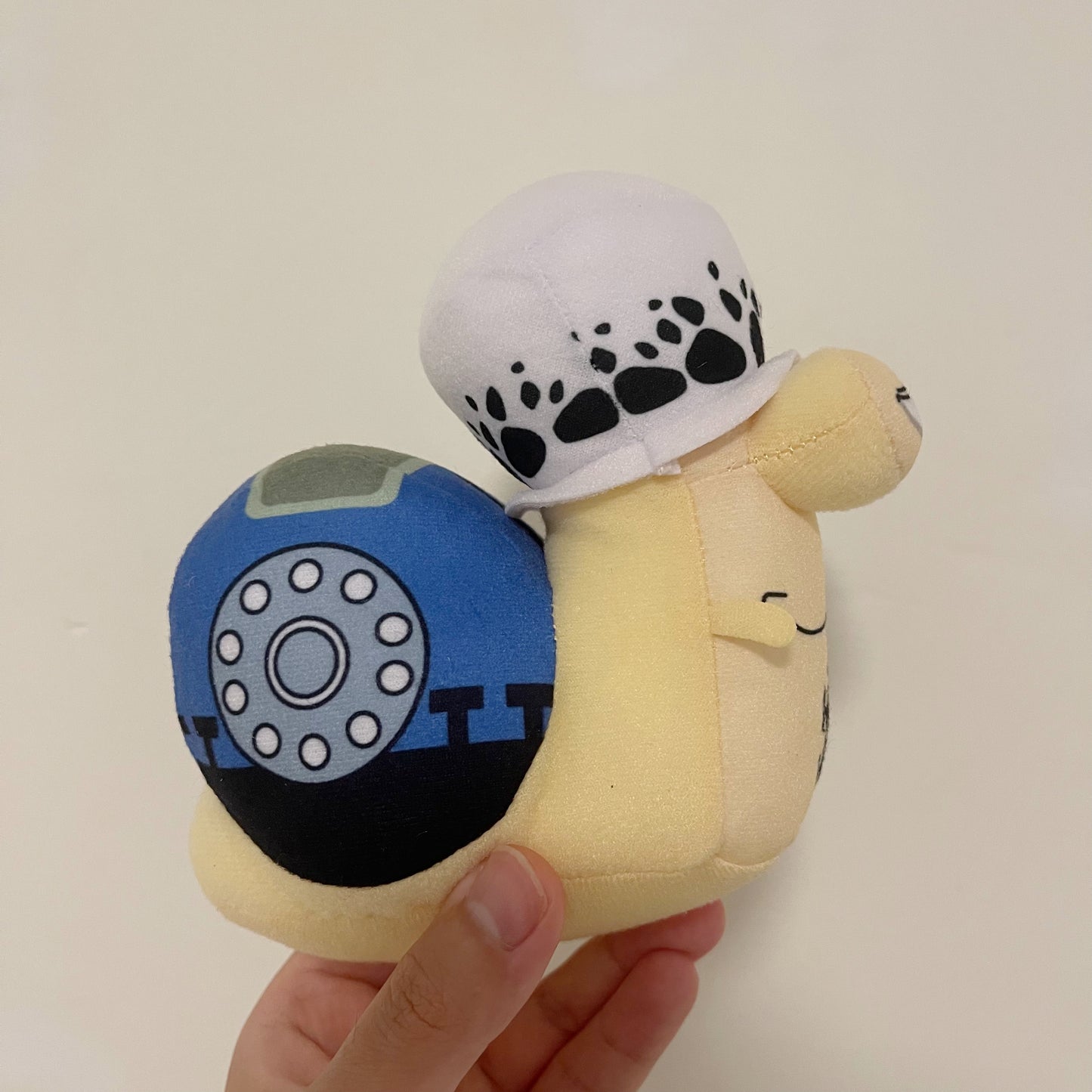 Law Den Den Mushi Transponder Snail Plush Toy