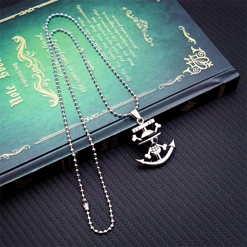 Straw Hat Pirates Crew Member Necklace