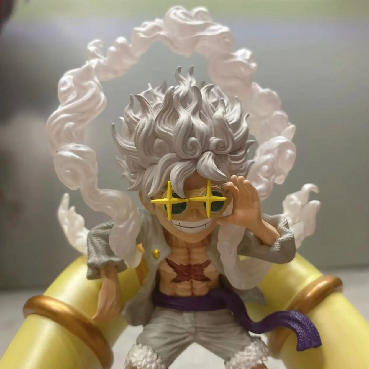 Sunglasses Nika Luffy Figure